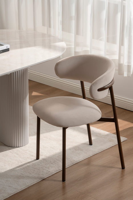 2er Set Elsa Stuhl, Samtstoff beige, Wallnussholz Optik