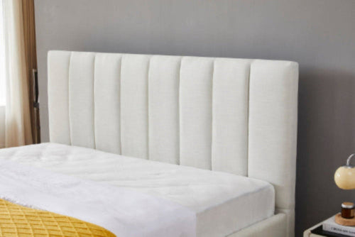 Kopfteil von Bogota Bett in Nahaufnahme