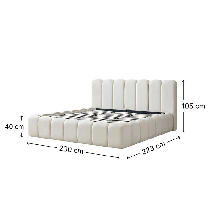 Cloud Bett mit Teddystoff in Beige