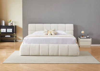 Venedig Bett mit Bettkasten in Teddystoff mittig im Schlafzimmer platziert