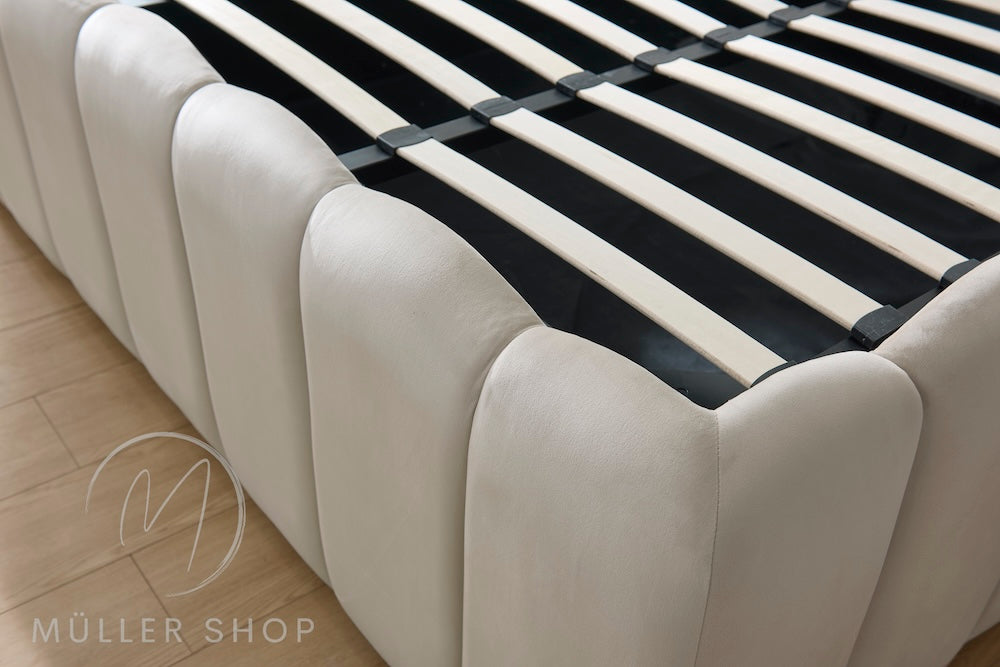 Cloudy Bett, 160x200cm, Samt Beige